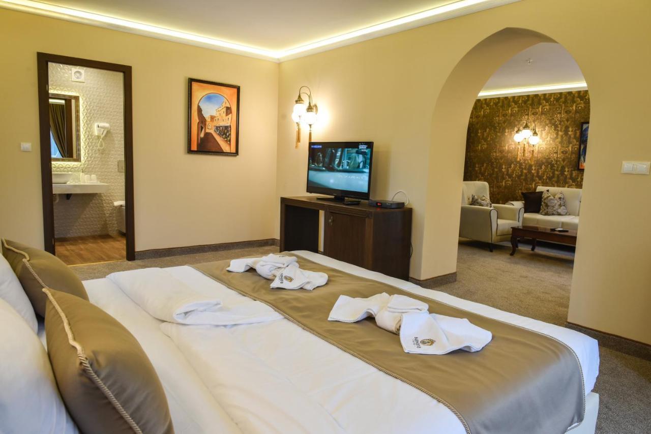 Sahara Hotel スヴィレングラッド エクステリア 写真